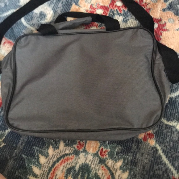 Tag Travel Bag - Picture 4 of 8